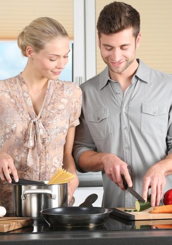 woman, man, kitchen-1979272.jpg